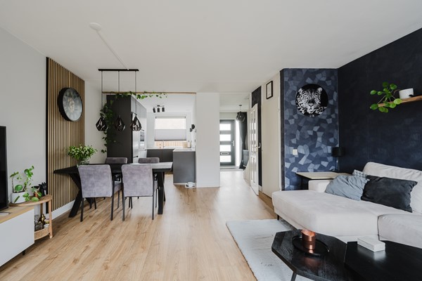 Medium property photo - P. Hellendaalstraat 14, 3208 AP Spijkenisse